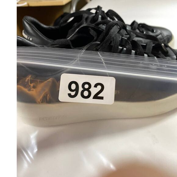 Golden Goose Pure-Star Low Black Leather Sneakers 42 (US 9-9.5) - Picture 9 of 9